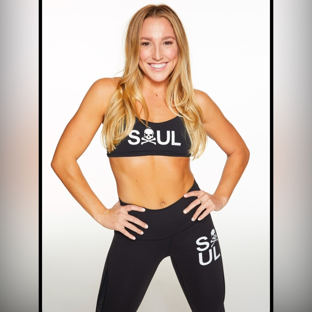 LULULEMON Soulcycle skull logo bra and legging set